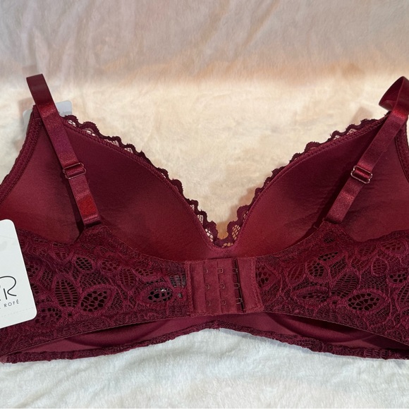 Rene Rofe Deep Red Lace Bra - Picture 2 of 5